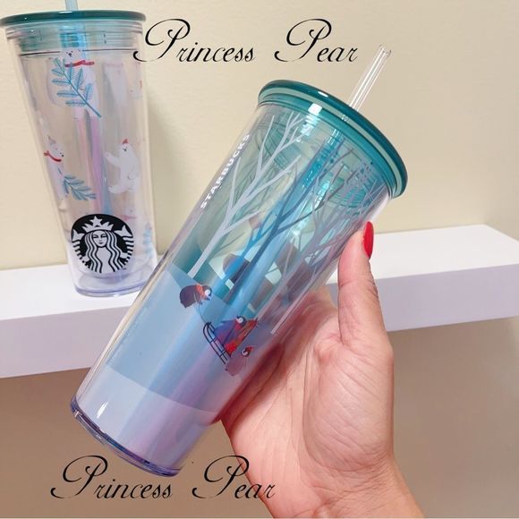 2x Starbucks ACRYLIC Christmas Polar Bear Present 2019 16 oz. COLD CUP - Picture 9 of 13